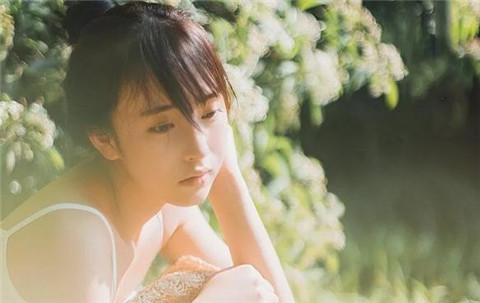 女生对你爱答不理是什么原因?该怎么办? 女生对你爱答不理是什么原因?该怎么办?第4张